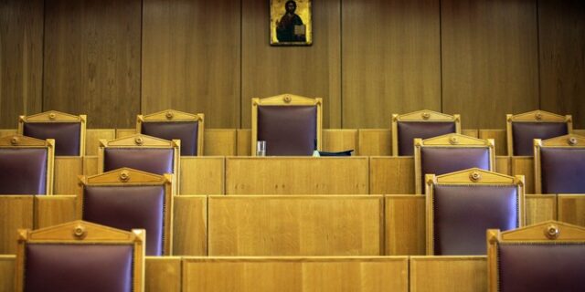 Κυριακάτικη επίθεση της ΕΔΕ στην κυβέρνηση
