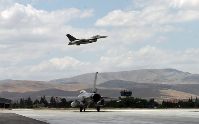 Υπέρπτηση τουρκικών F-16 ανατολικά της Αμοργού