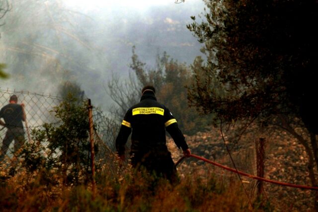 Κέρκυρα: Σε ύφεση μετά από 30 ώρες η φωτιά στον Παντοκράτορα