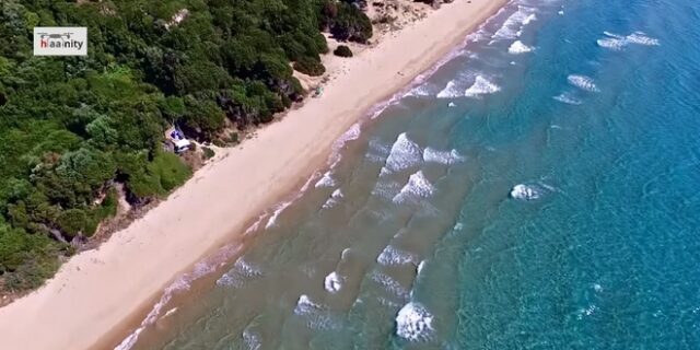 Drone ταξίδι κόντρα στον καύσωνα. Ο χρυσός παράδεισος της Κυλλήνης