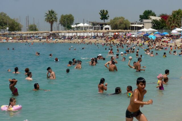 Σαρώνει τη χώρα μέχρι την Παρασκευή ο καύσωνας