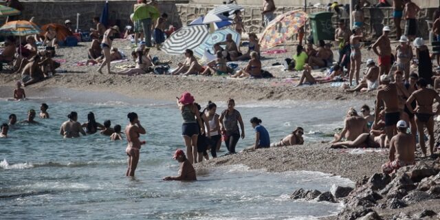 Κορυφώνεται ο καύσωνας. Στους 43 βαθμούς ο υδράργυρος