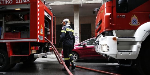 Θρίλερ με τη φωτιά στην Πετρούπολη. Ο πατέρας αντιμετώπιζε ψυχολογικά προβλήματα