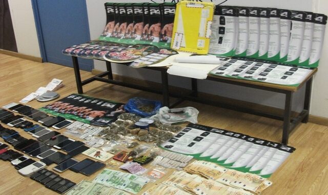 Έφερναν κοκαΐνη από Βολιβία, εκτυπωμένη σε πόστερ