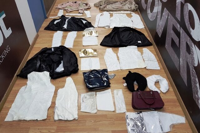 Βραζιλιάνα προσπάθησε να περάσει από το ‘Ελ. Βενιζέλος’ κοκαΐνη εμποτισμένη σε φόδρες