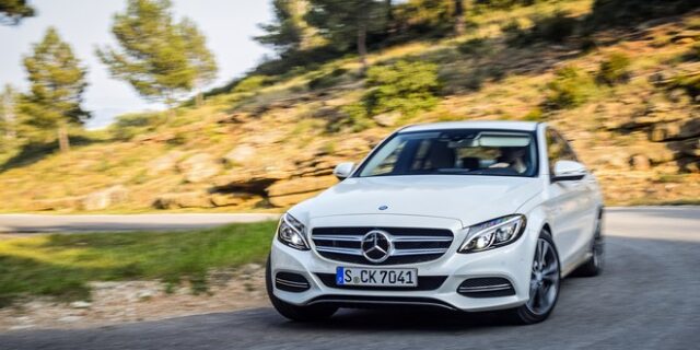 Η Mercedes ανακαλεί 3 εκατ. πετρελαιοκίνητα οχήματα