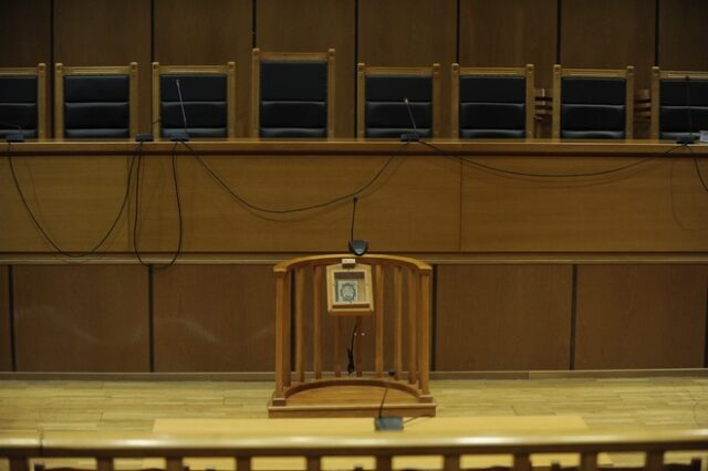Πολυετής κάθειρξη σε μητέρα που βίαζε και βασάνιζε τα ανήλικα παιδιά της
