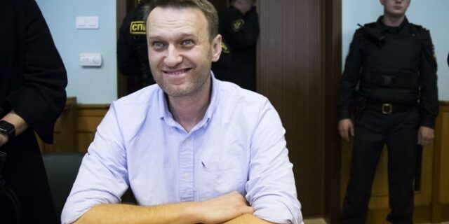 Ρωσία: Αποφυλακίστηκε ο ηγέτης της εξωκοινοβουλευτικής αντιπολίτευσης Αλεξέι Ναβάλνι