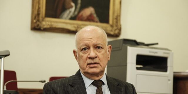 Ο Παπαδημητρίου βλέπει 300χιλ νέες θέσεις εργασίας