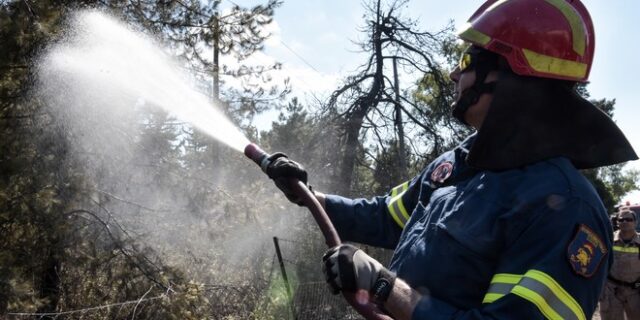 Δεύτερη εστία πυρκαγιάς στο Πικέρμι κινεί υποψίες για εμπρησμό