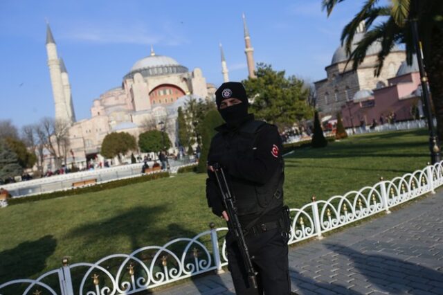 Τουρκία: Συνελήφθησαν 82 ύποπτοι για σχέσεις με τον ISIS