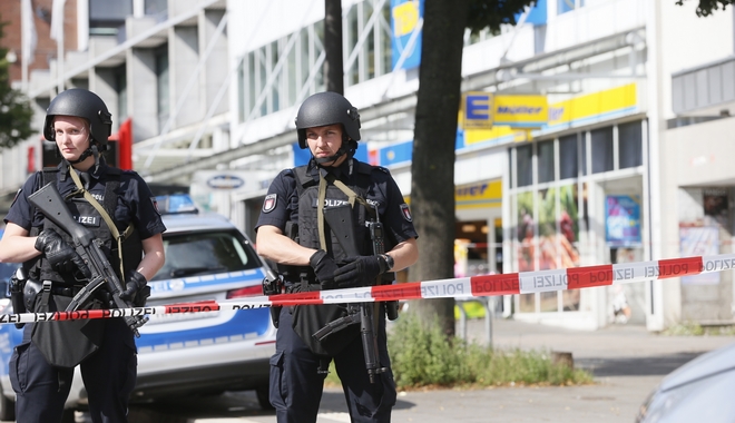 Επίθεση με μαχαίρι στο Αμβούργο. Ένας νεκρός και έξι τραυματίες