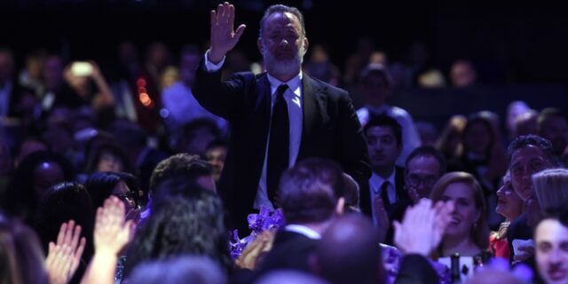 Ο Τομ Χανκς διασώζει την ιστορία των ΗΠΑ