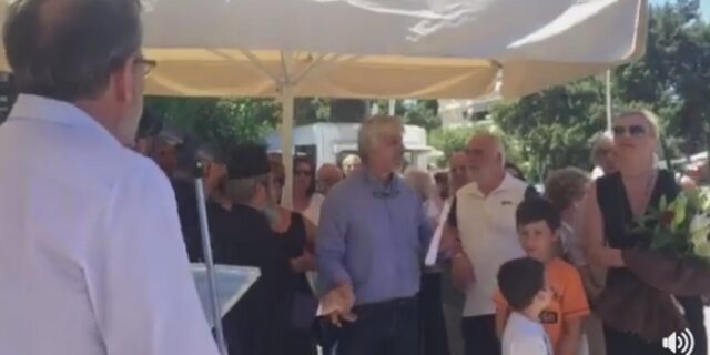 Το ‘σκάσε’ του Τσακνή στη Ραχήλ Μακρή