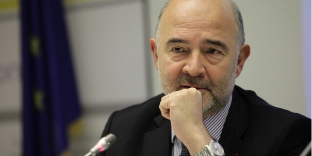 Επαφές Μοσκοβισί στην Αθήνα