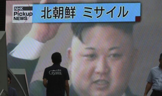 Η Βόρεια Κορέα δοκιμάζει πυραύλους και την ψυχραιμία του πλανήτη