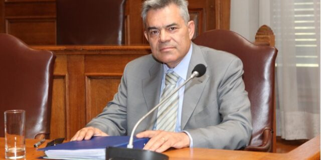 Ένοχος ο Τάσος Μαντέλης για μίζα από Siemens