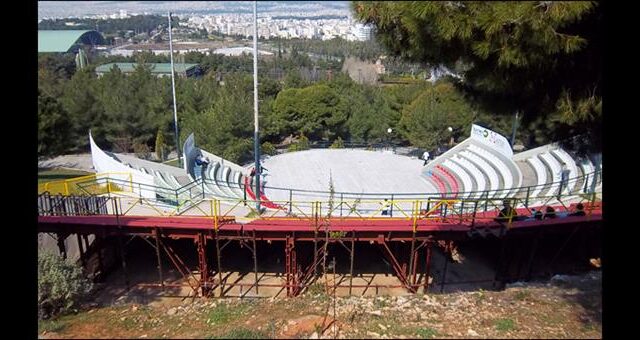 Η Νεολαία ΣΥΡΙΖΑ κατά του δήμου Γαλατσίου λόγω Survivor