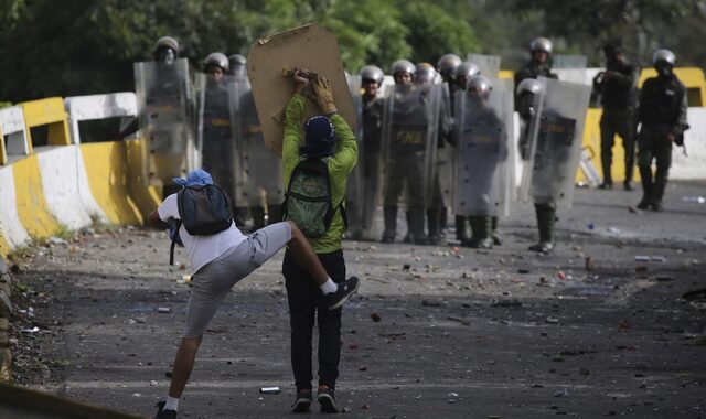 Βενεζουέλα: Νεκρός 16χρονος στη διάρκεια αντικυβερνητικής διαδήλωσης