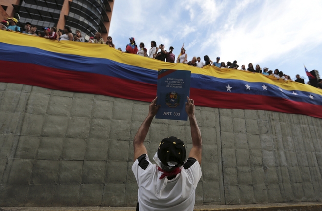 Βενεζουέλα: Ξεκινά το 48ωρο απεργιακό μπλακ άουτ κατά του Μαδούρο