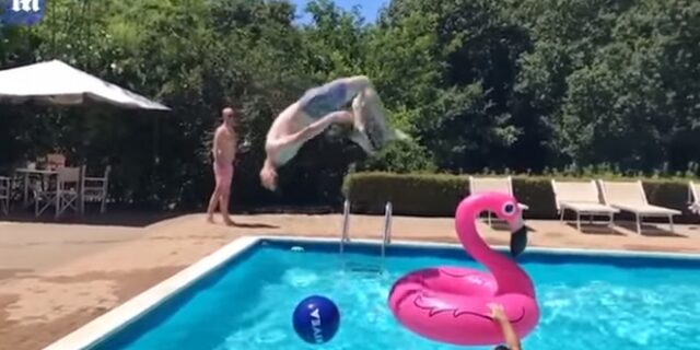 Η πιο viral βουτιά του καλοκαιριού είναι αυτή