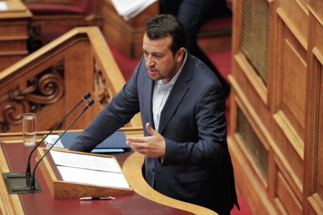 Παππάς για πλατφόρμα διαφήμισης: Τομή που χτυπά το τρίγωνο διαπλοκής