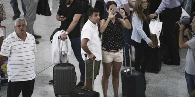 Ρεκόρ αφίξεων στα αεροδρόμια της χώρας