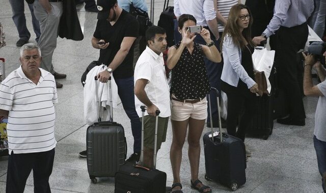 Ρεκόρ αφίξεων στα αεροδρόμια της χώρας