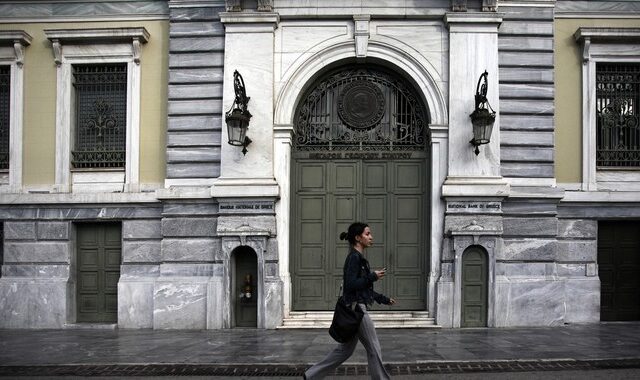 FAZ: Έπαινοι στην Ελλάδα για την αντιμετώπιση των στρατηγικά κακοπληρωτών