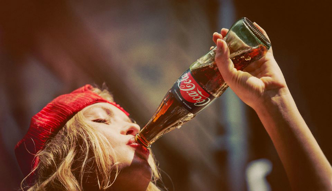 Coca Cola HBC AG: Καλοκαιρία και τουρισμός ανέβασαν τις πωλήσεις στην Ελλάδα
