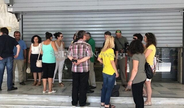 Τη Δευτέρα δικάζεται η γυναίκα που τα έκανε ‘λαμπόγυαλο’ στην εφορία