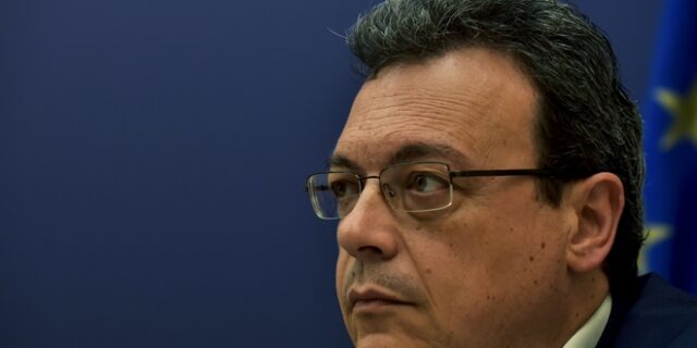 Φάμελλος: ‘Ο Βαρουφάκης επιβεβαιώνει άθελά του ότι η κυβέρνηση επέλεξε το σωστό’