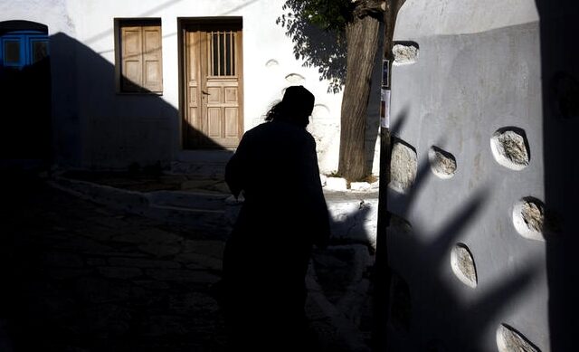 Ο ιερέας με το χασίς, μια εξαφάνιση και η συγγνώμη από τους Κληρικούς Κρήτης