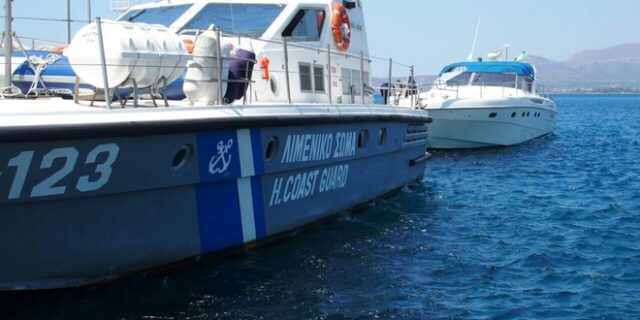 Κύθηρα: Δύο τόνους κάνναβης εντόπισαν οι λιμενικοί σε πολυτελές σκάφος