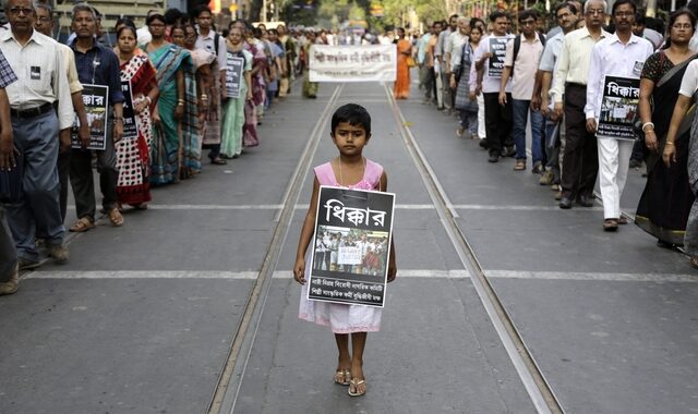 Ινδία: Γέννησε η 10χρονη που βιάστηκε και έμεινε έγκυος από τον θείο της