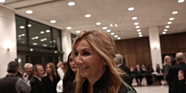 Μαρέβα Μητσοτάκη: Βγαίνουμε από την κρίση, αλλά όχι εξαιτίας του Τσίπρα