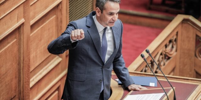 Μητσοτάκης: Θα καταργήσουμε το νόμο Γαβρόγλου, θα κάνουμε εξεταστική για Βαρουφάκη
