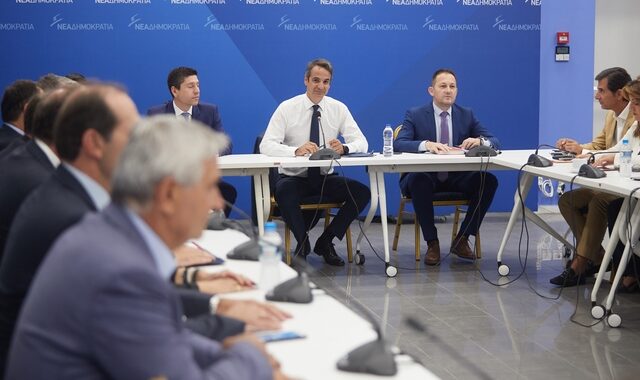 ΝΔ: Επενδύσεις και Τσίπρας δεν είναι λέξεις συμβατές