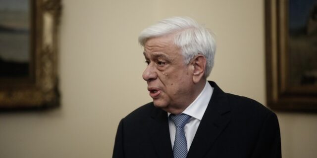 Τηλεφωνική επικοινωνία Παυλόπουλου με τους γονείς των δύο κρατούμενων στρατιωτικών