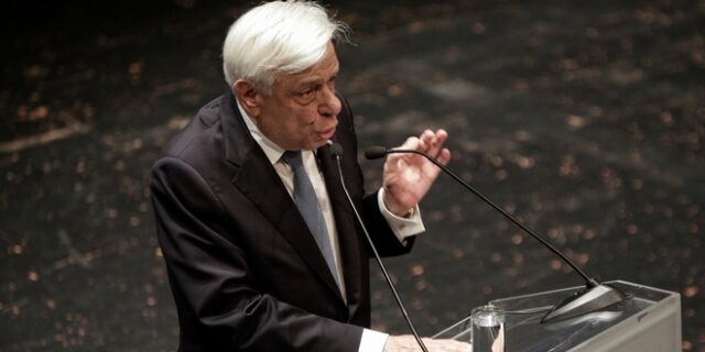 Παυλόπουλος: Νομικώς ενεργές οι απαιτήσεις για τις γερμανικές αποζημιώσεις