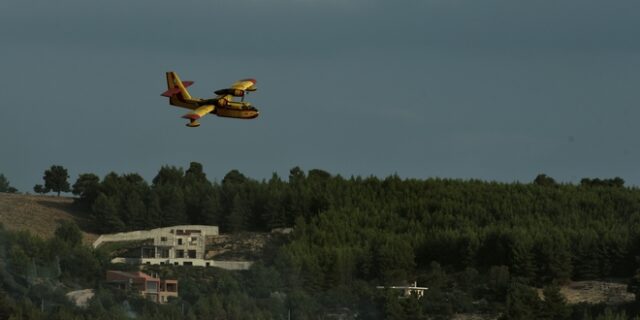 Αίθριος ο καιρός – Υψηλός κίνδυνος πυρκαγιάς και σήμερα