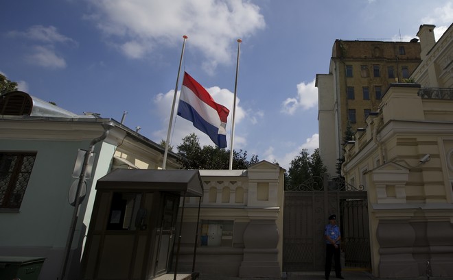 Η Μόσχα βλέπει ‘ρωγμές’ στις σχέσεις Ευρώπης και ΗΠΑ