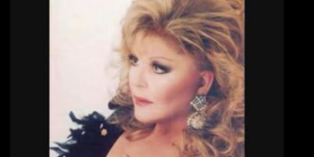 Μηχανή του Χρόνου: ‘Κάναμε κονσομασιόν, τι να κάνουμε’. Έτσι γράφτηκε το ‘Ιστορία μου, αμαρτία μου’