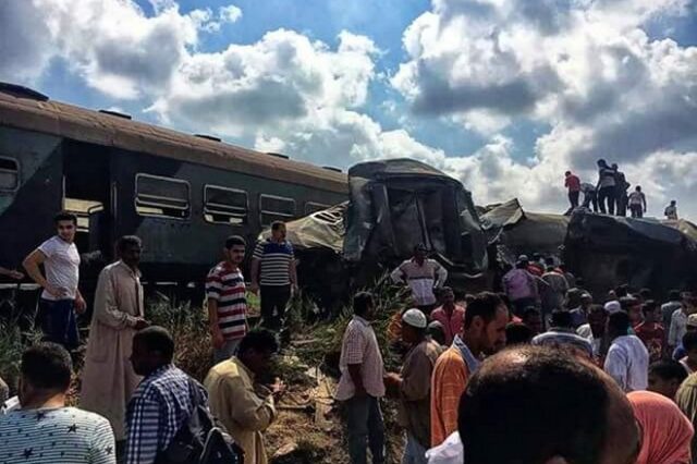 Αίγυπτος: Τουλάχιστον 55 τραυματίες από εκτροχιασμό τρένου