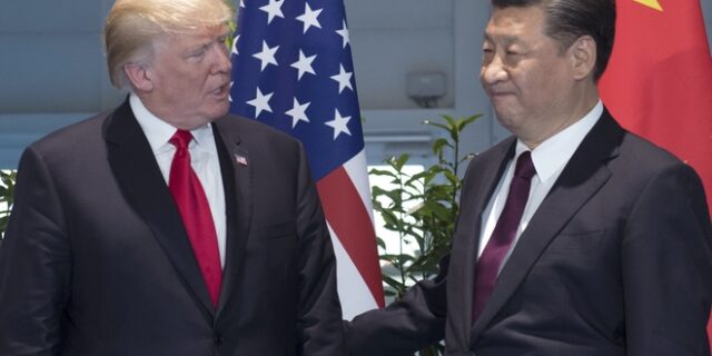 Έρευνα για τις ‘άδικες εμπορικές πρακτικές’ της Κίνας θέλει ο Τραμπ