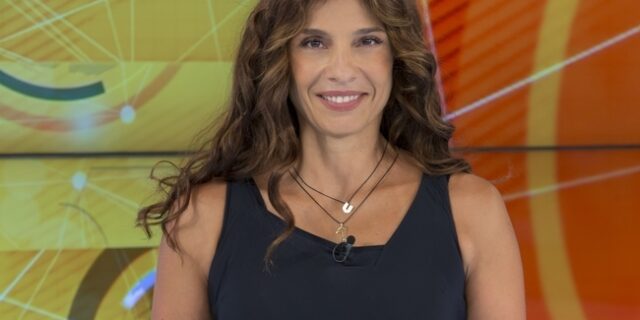 Τσαπανίδου: Χρησιμοποιούν το όνομα μου για να πουλάνε μαντζούνια
