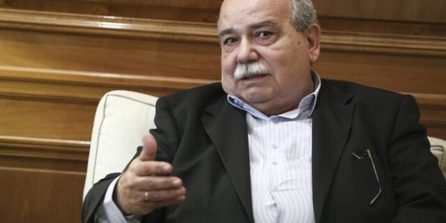 Βούτσης: Δεν θα μας κάμψουν οι αντιδράσεις συντηρητικών κύκλων