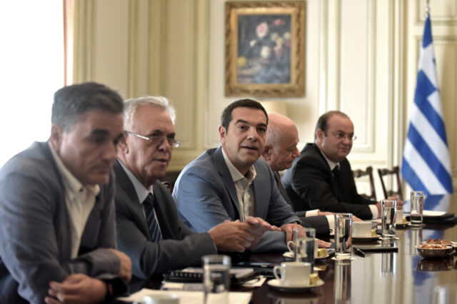 Τσίπρας: Τα στοιχεία της ΕΛΣΤΑΤ είναι ενθαρρυντικά