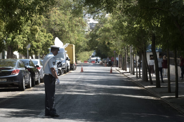 Σε εφαρμογή και σήμερα τα μέτρα της ΕΛ.ΑΣ. έως την αναχώρηση του ζεύγους Μακρόν