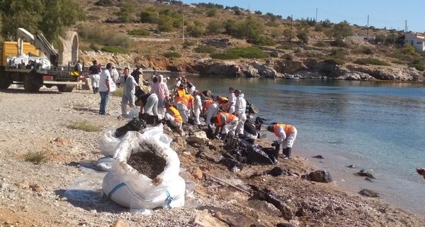 Η Μάχη των εθελοντών στη Σαλαμίνα